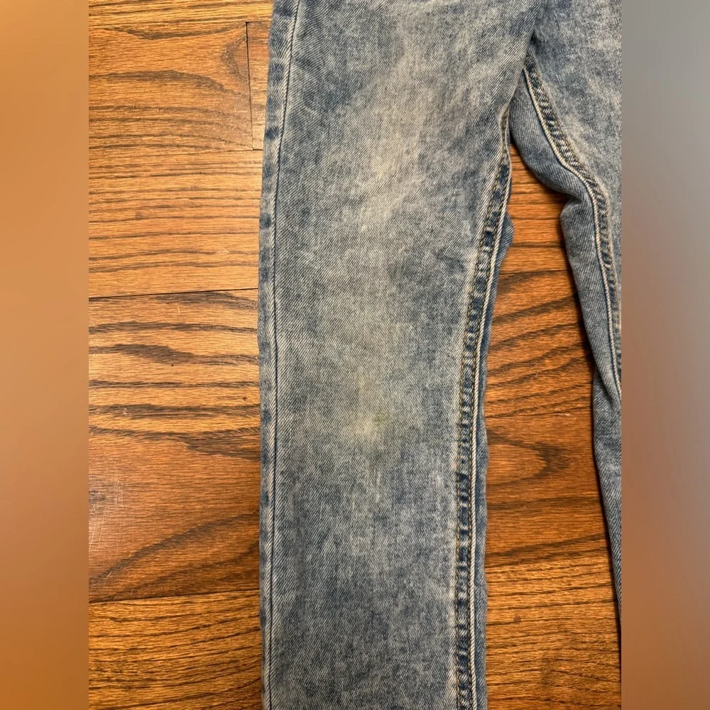 Cat and Jack stonewashed slim jeans with stretch, size 5T - Picture 5 of 5